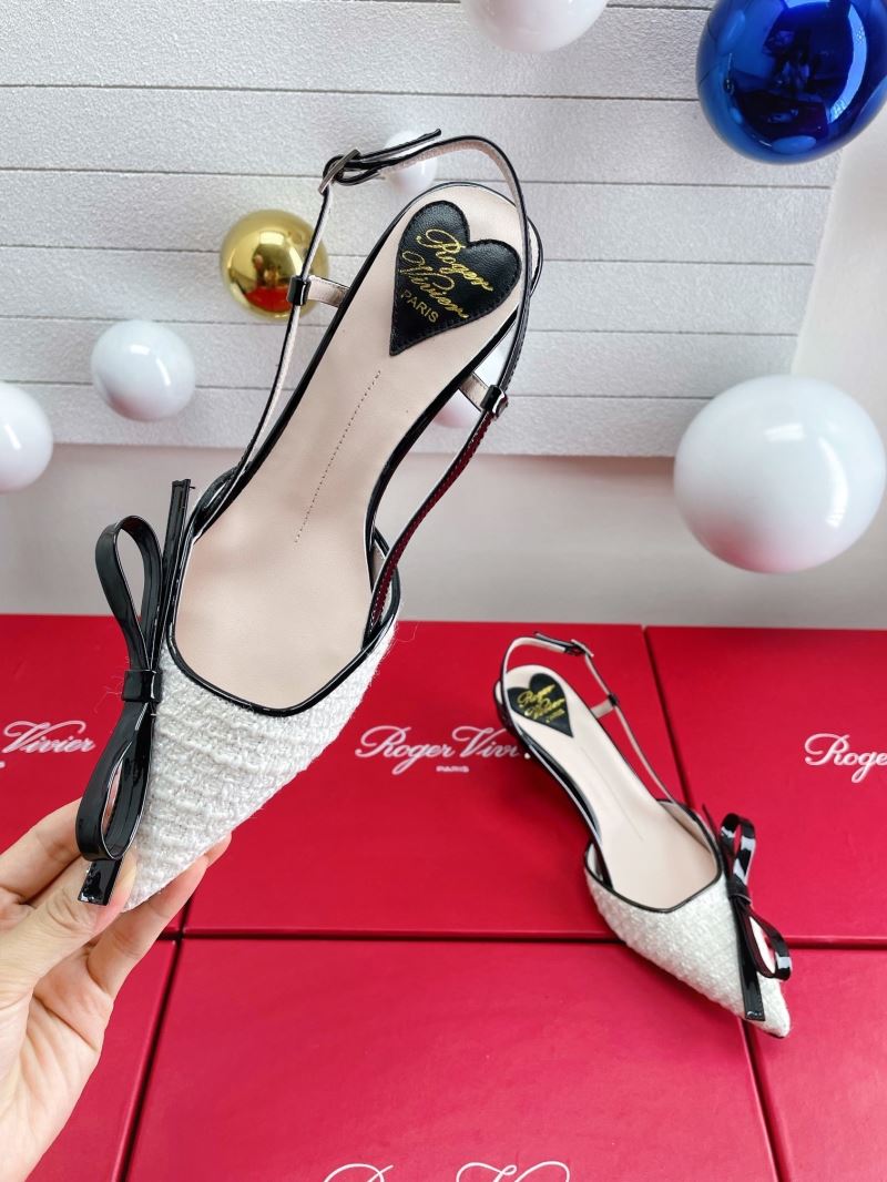 Roger Vivier flat shoes